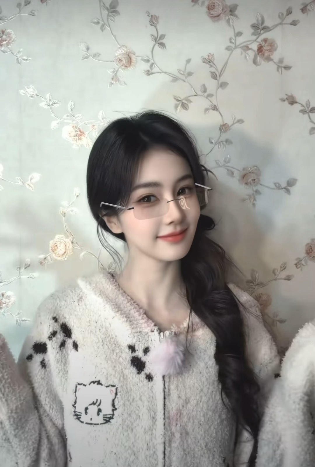 白鹿单侧马尾造型，又在甜度爆表了，好萌一美女