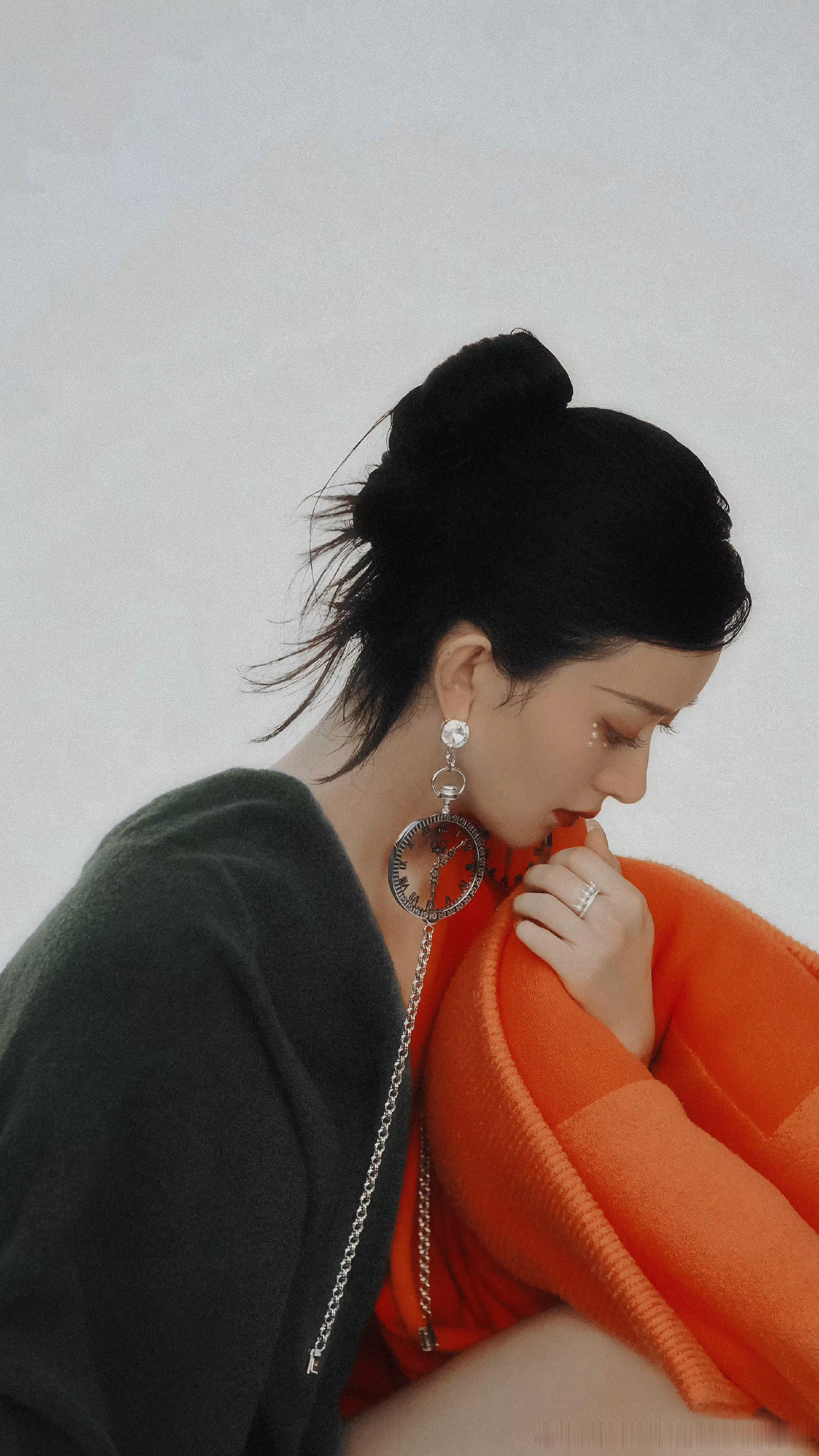 赵丽颖正能量zly赵丽颖你可以永远相信一位叫赵丽颖的女孩，国家认证、浪琴官宣