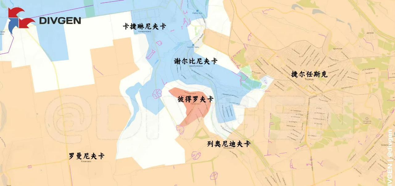 俄军解放彼得罗夫卡！7月15日，随着俄军对捷尔任斯克周边的包围和推进，乌军被迫