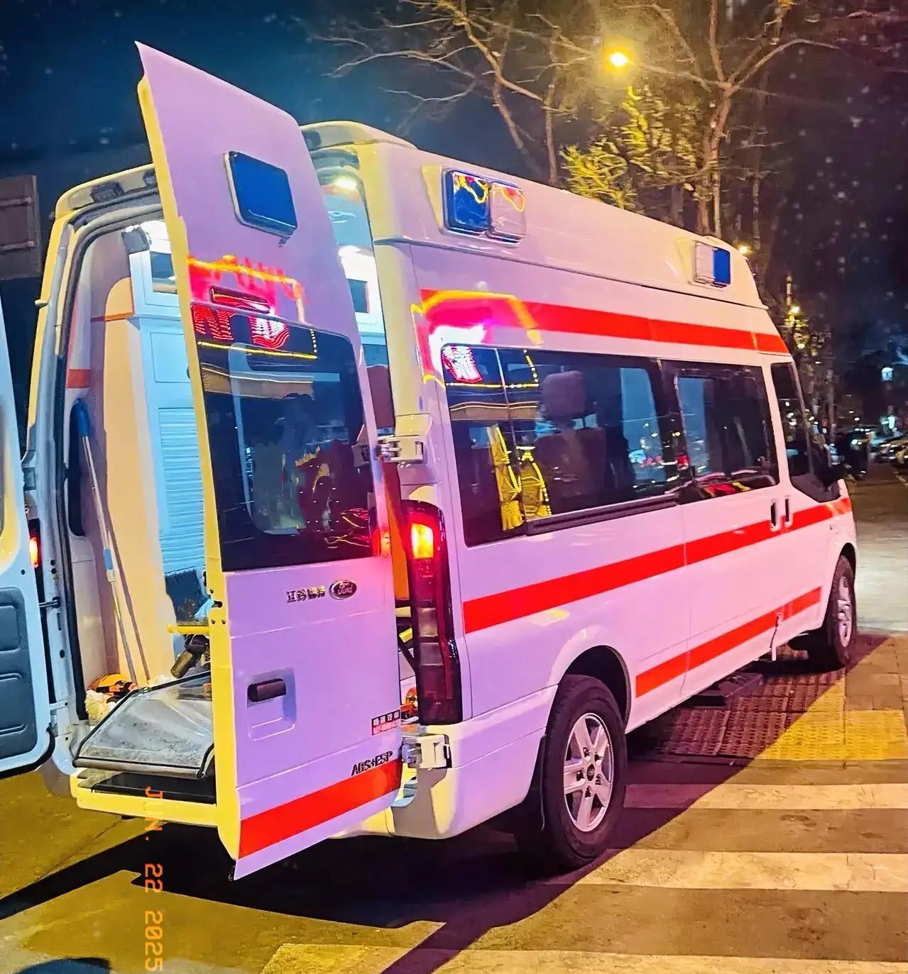 江西救护车事件主角唐先生算是失算了，而且是大大的失算了，本以为曝光乱收
