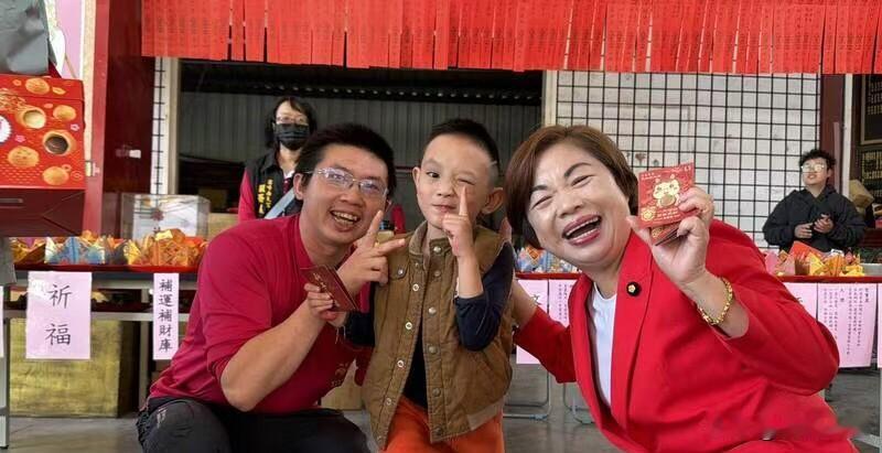 卢秀燕访美杨琼璎：全力支持针对台中市长卢秀燕昨证实将于3月中访美，国民党立