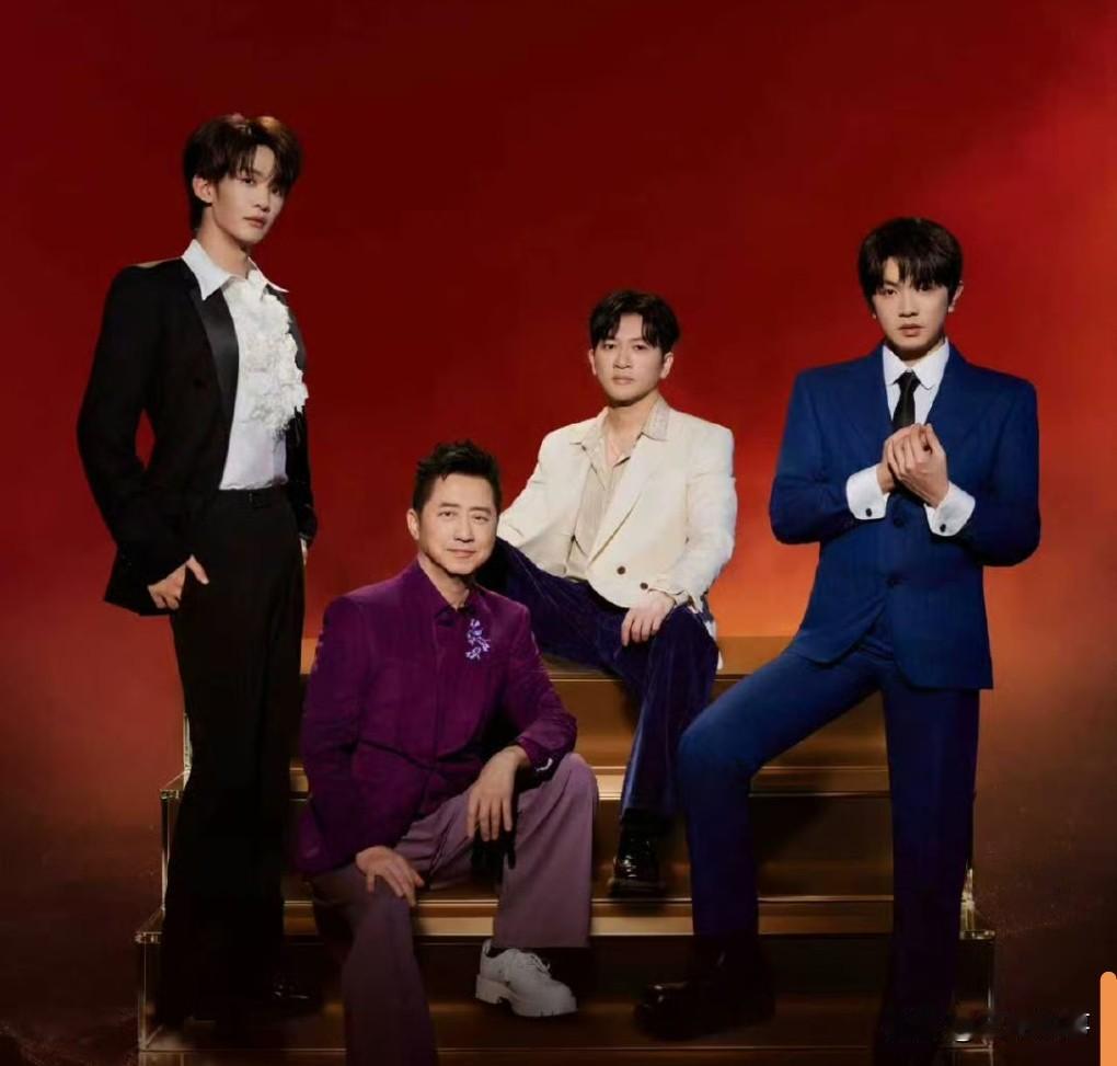 发现那些长相秀气帅气的男生真的特别扛老啊。比较扛老的早一点的有那个郭富城，那