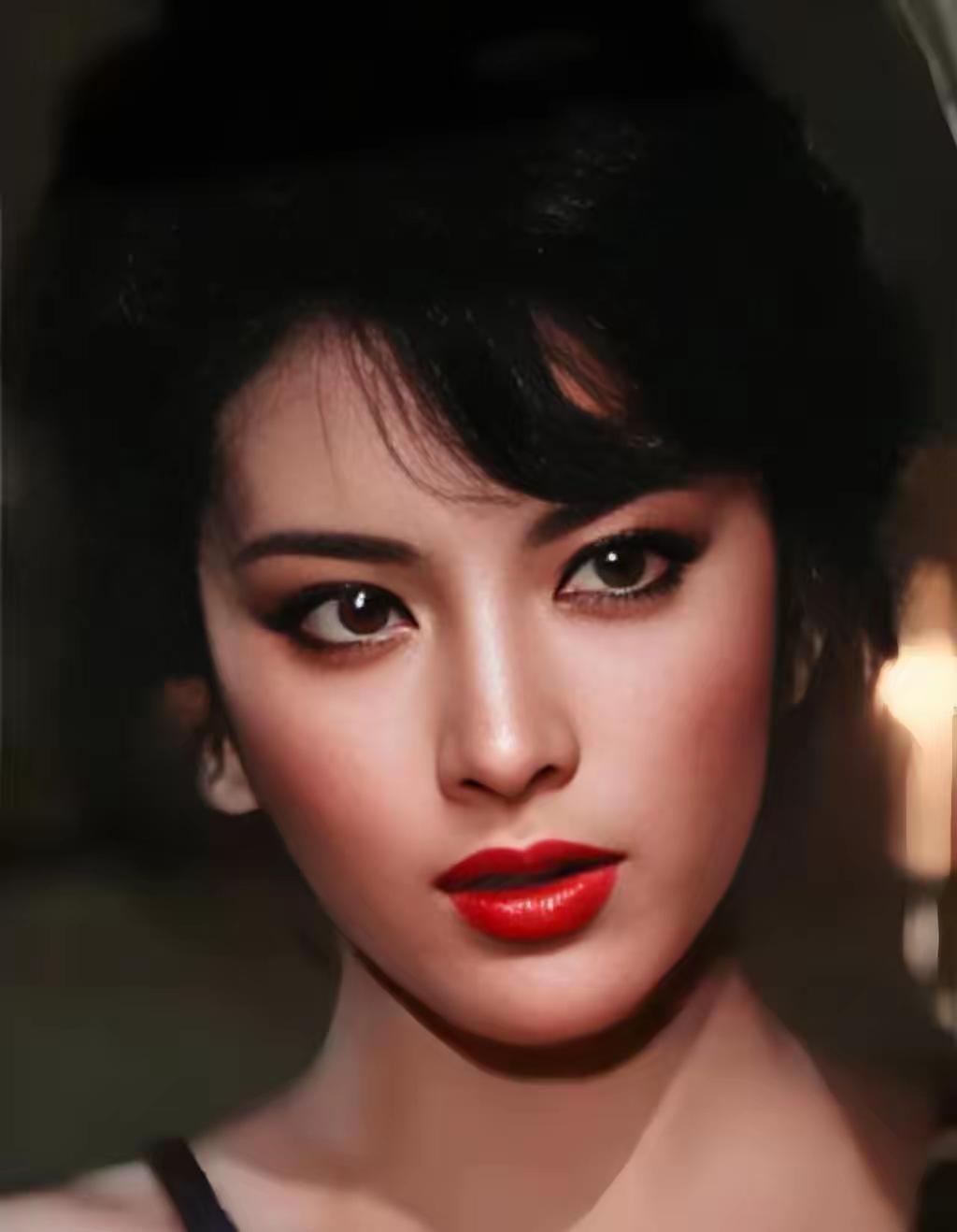 松坂庆子被誉为日本“第一美女”，实至名归。上个世纪80年代，她在同期一众内敛温柔