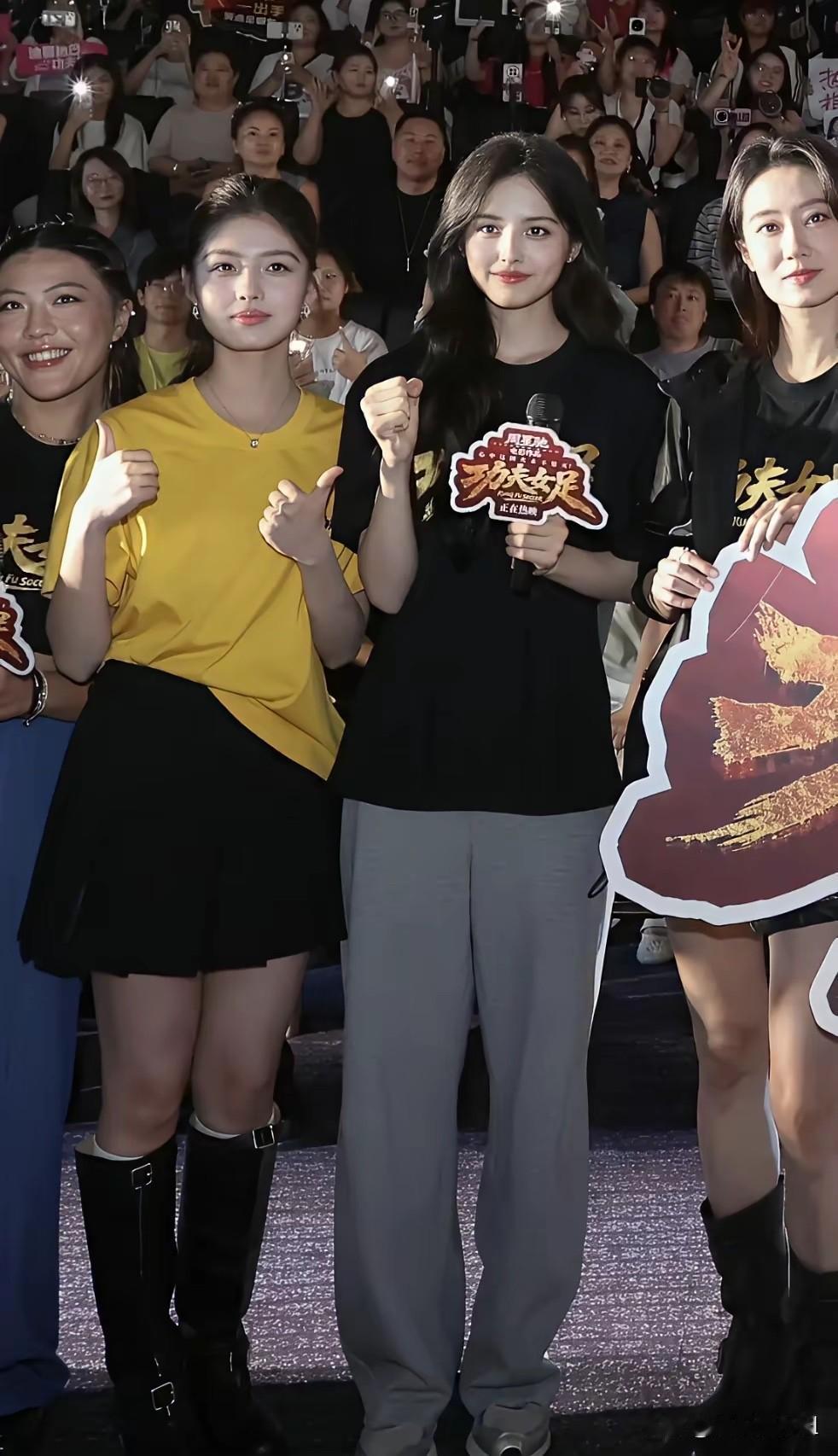 谁长在了你的审美上？实话实说！我选裙子那个！