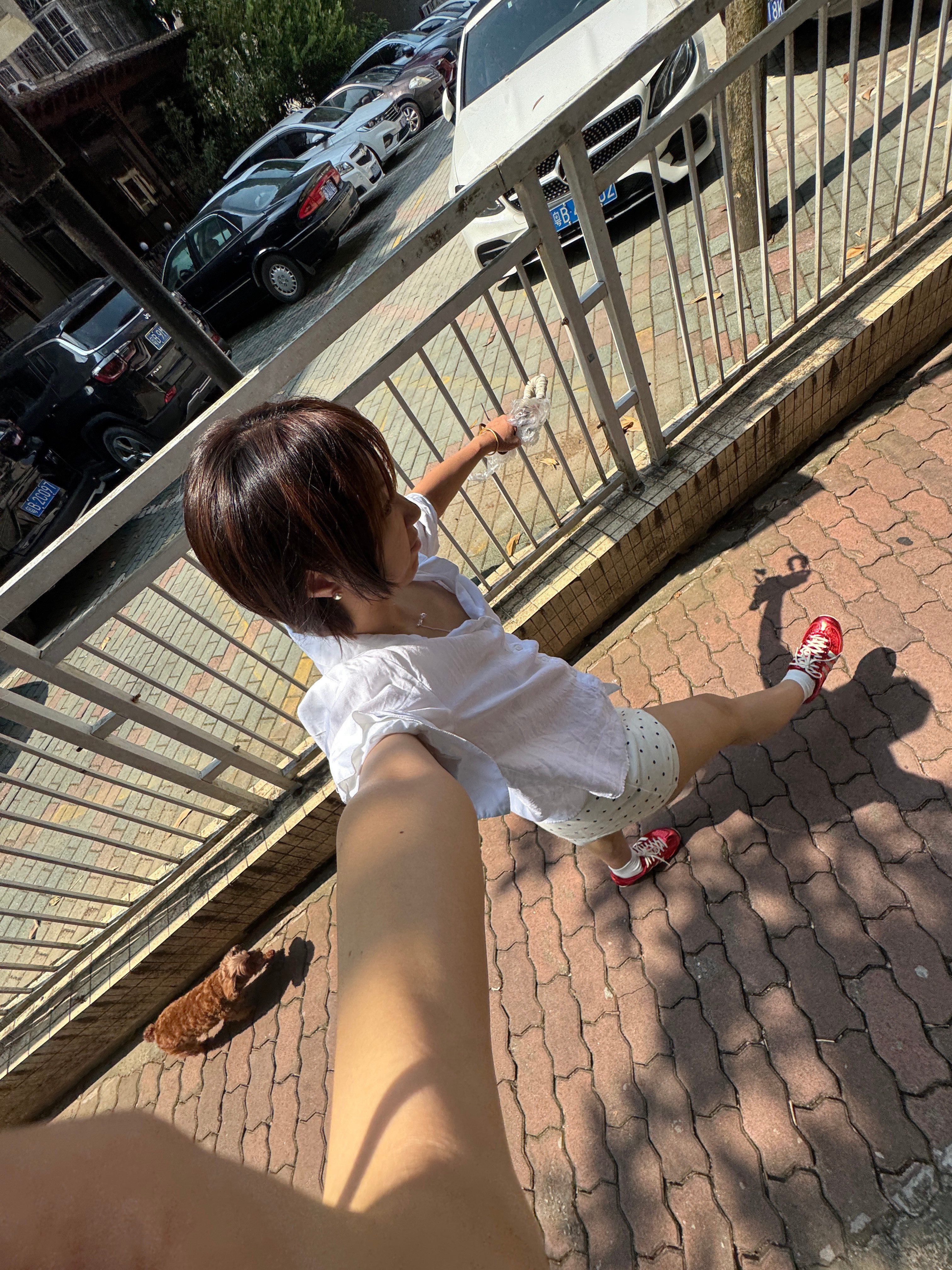 原来我头发真的没有染均匀哈哈哈哈自己染还是不太行​​​
