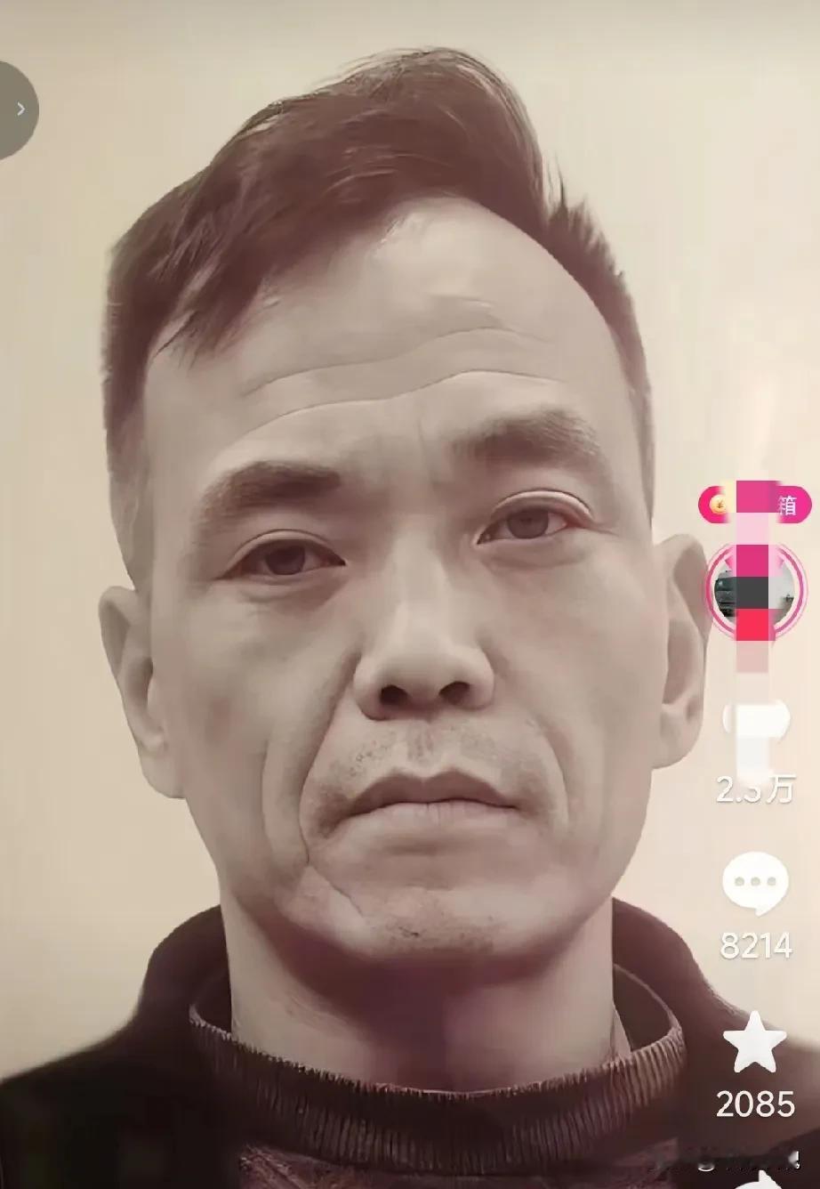 43岁的安徽卡友高雨来，有一儿一女，和他一块乘车的是他16岁的儿子，还有一个女儿
