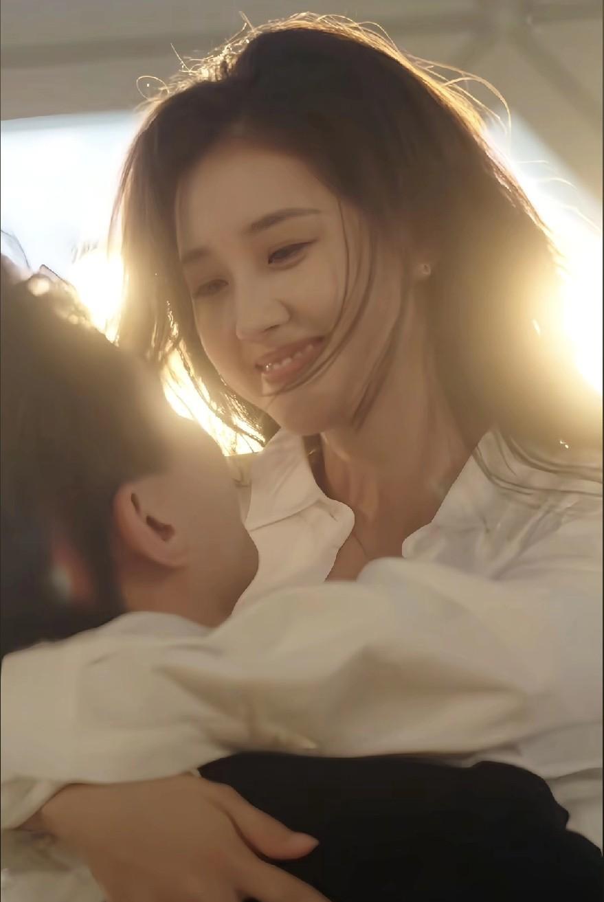 被短剧侵蚀的更年期杀的就是我们这一代人[哭哭]最近有多少人中了刘