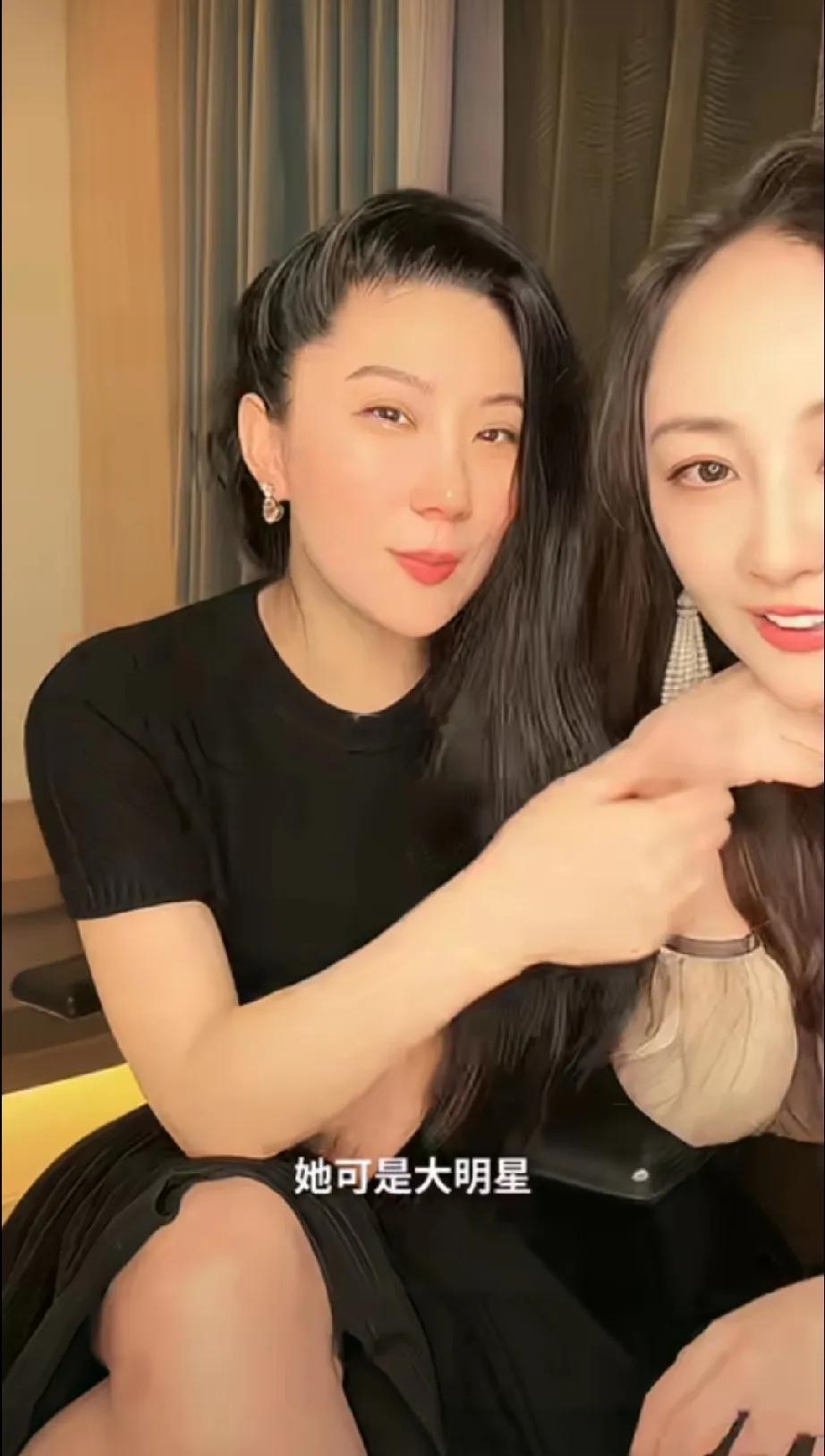 谢贤前女友Coco与演员周蕾是好友，两人同为上海出身、早年在香港发展，人脉圈重叠