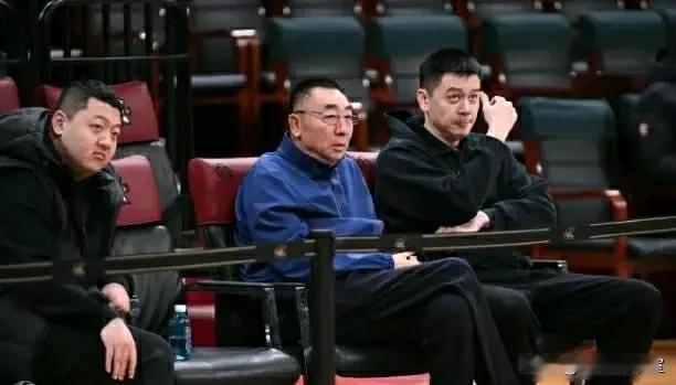 毫无疑问，张峻豪和黄秋实加盟西班牙U22男篮联赛，最应该感谢1、乌戈！如果不是