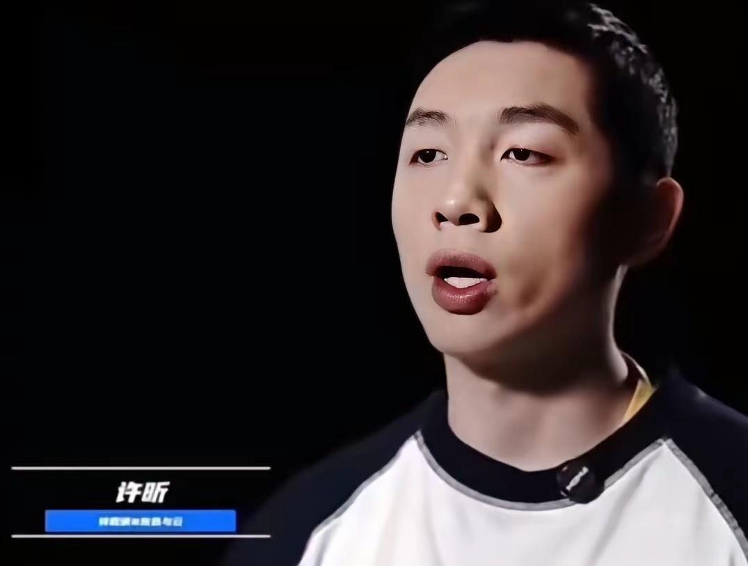 许昕曾经说过，王楚钦在第一梯队位置，会保持十年。当时没人相信，不过从最近几场