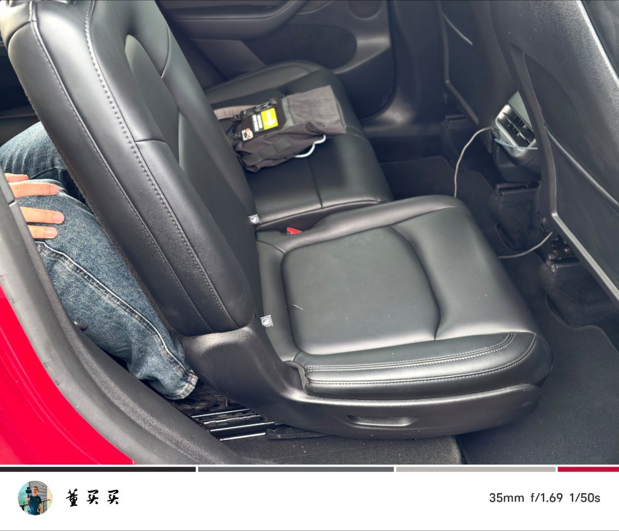 只要锯掉腿，ModelY的7座也不是不能用。从这个角度看，ModelYL确