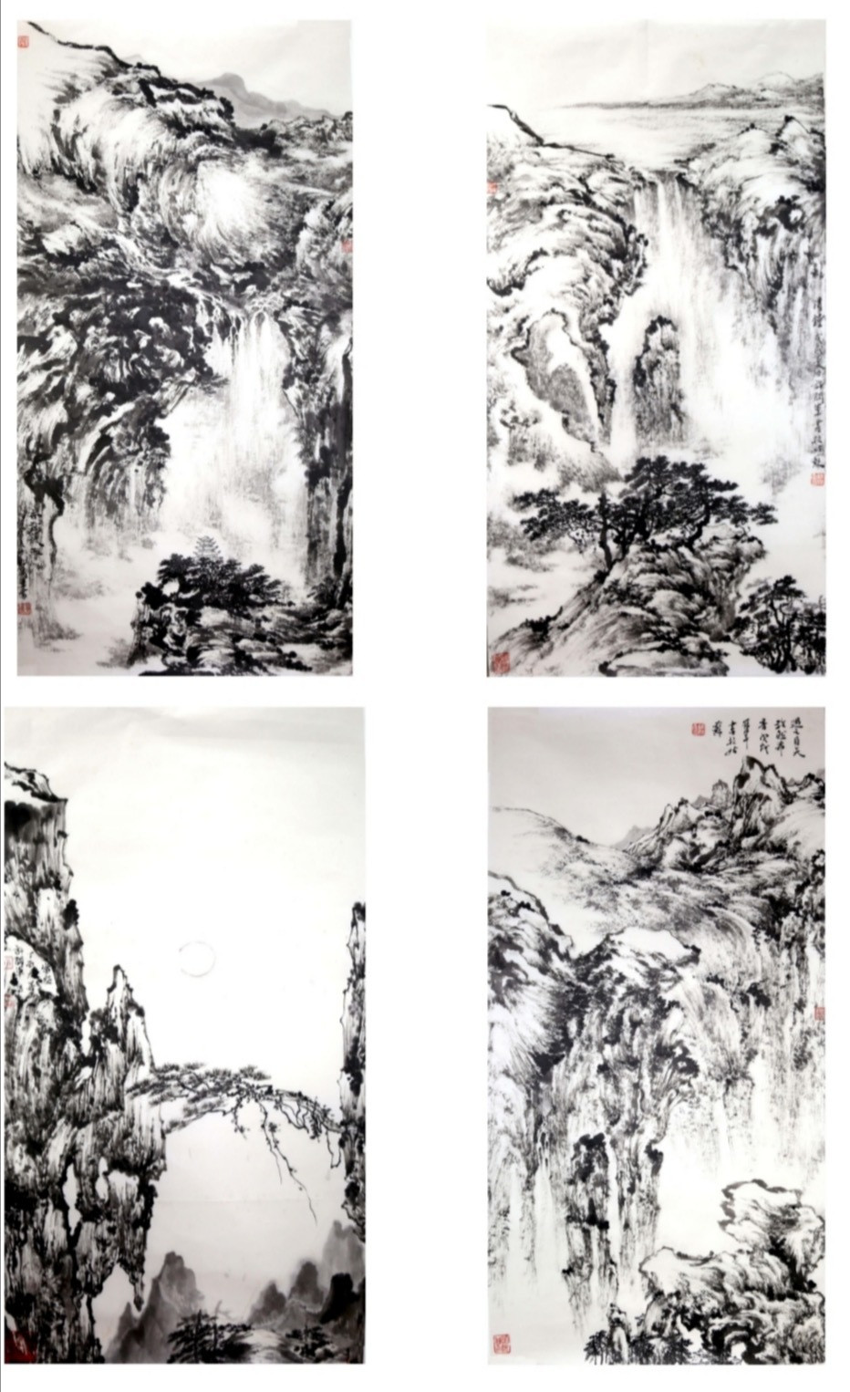 《烟岚空蒙·诗意栖心》水墨的“淡”，是另一重境界。右上幅瀑后烟岚，把远山揉成淡墨
