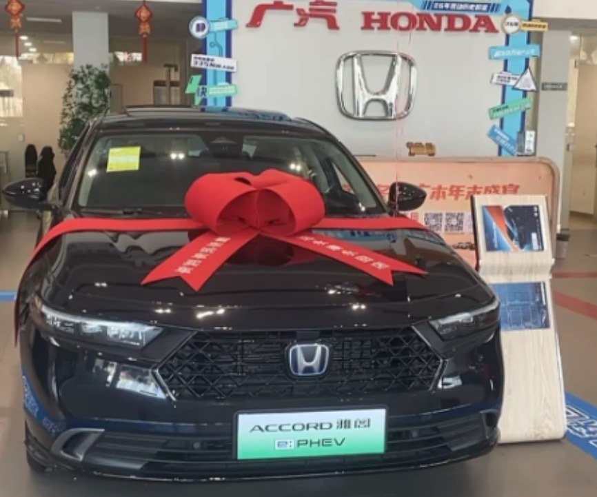 看车选车之试驾雅阁phev，省油但没驾驶乐趣试驾雅阁phev的一天，整体看下来