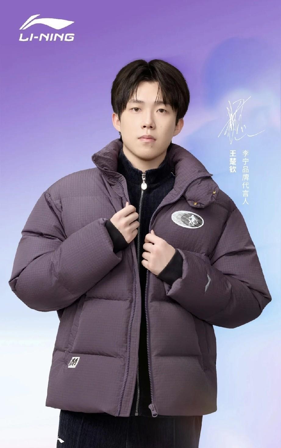实话实说，相对于穿那些大牌的衣服，大头穿这套，一点也不逊色呀！所以不是衣