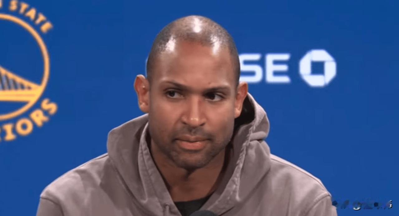 终于是队友了！霍福德谈库里：“斯蒂芬，我们之前一直是对手。”“所以。”