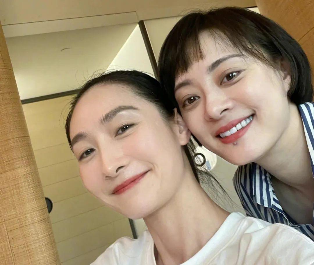 陶昕然上《五哈》，是因为孙俪吗？要知道，她和孙俪可是闺蜜。陶昕然离婚后，需要自力