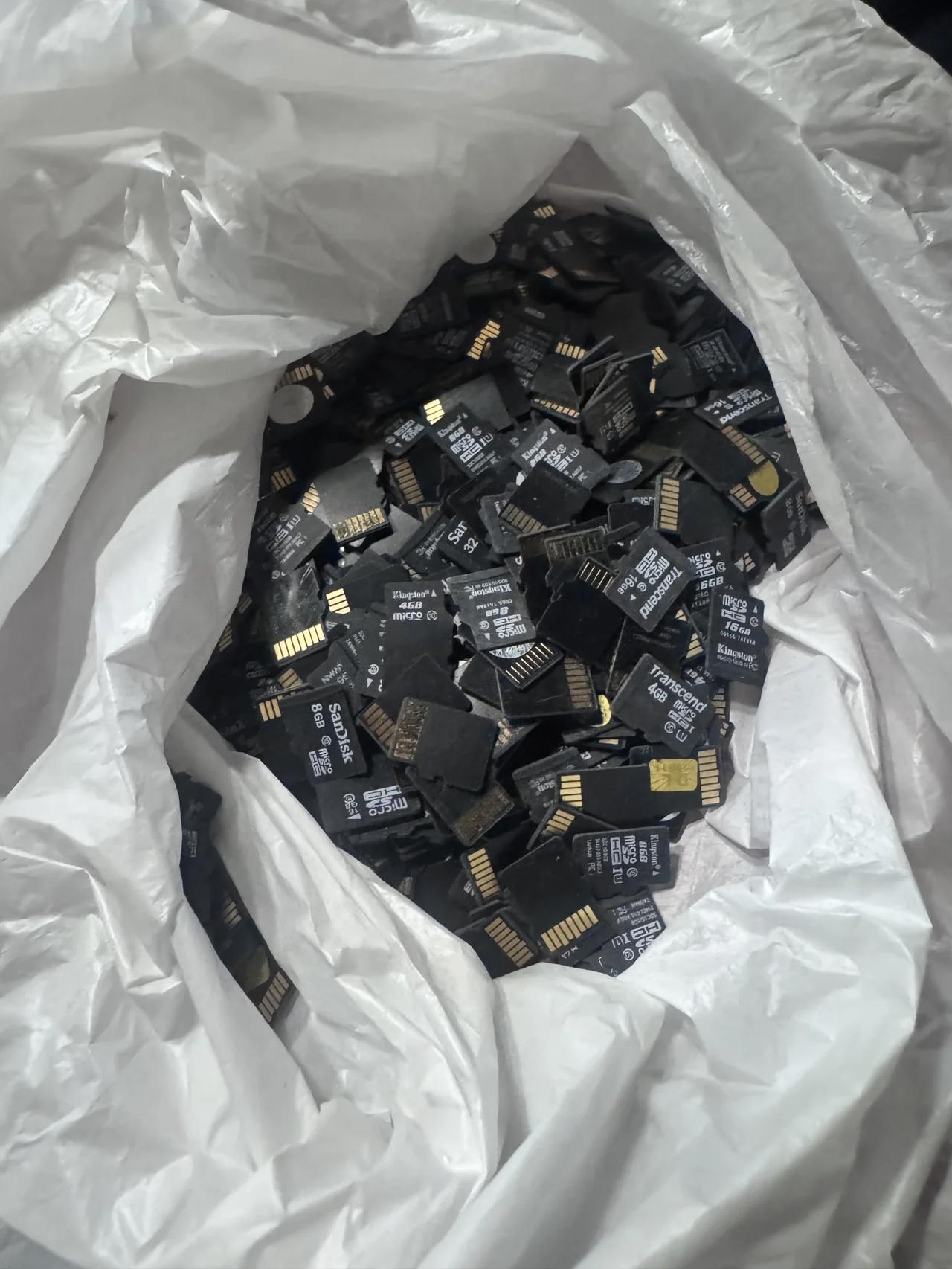 这些内存卡还有用吗？有需要的吗？