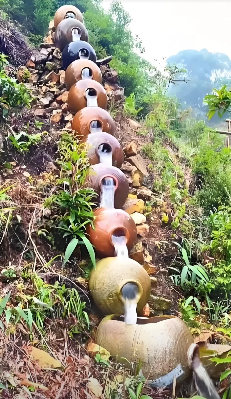 正所谓，一图胜千言。关于雅鲁藏布江下游5级梯度电站设计，网友给出了形象的例子