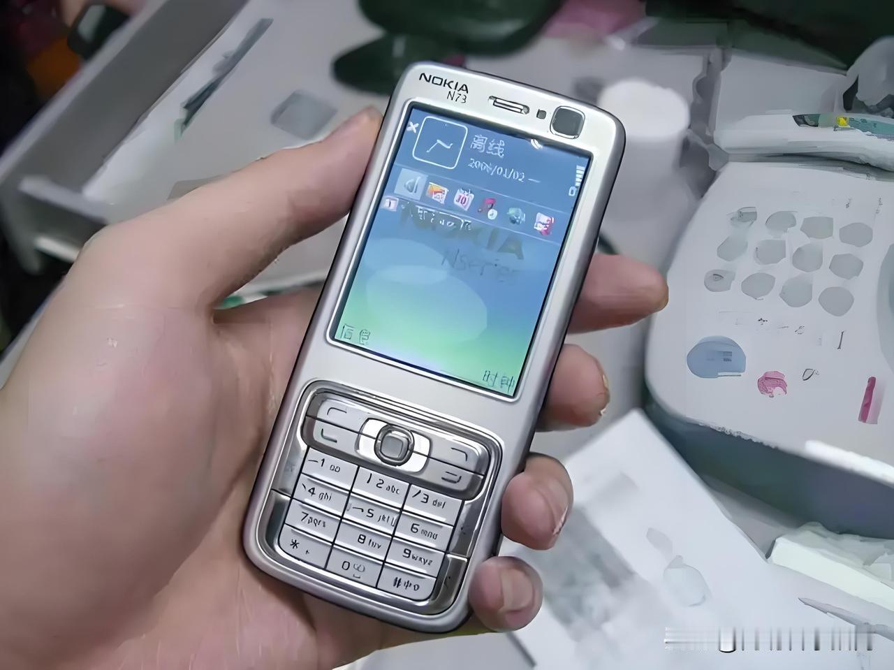 犹记得当年诺基亚把一颗220mhz德州仪器OMAP1710处理器从6630、66