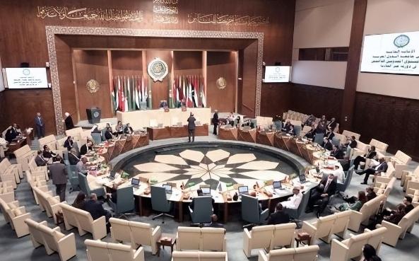 阿盟紧急召开会议，22国外长齐发声，严厉谴责伊朗袭击并下通牒！ 当地时间2