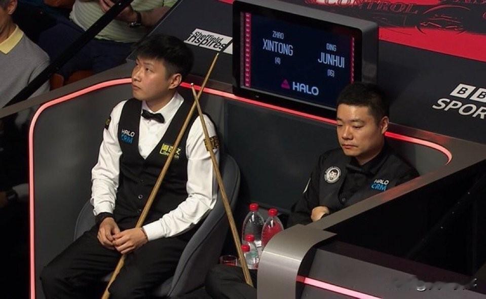 赵心童4-4丁俊晖，赛后我发现5个没想到1、没想到，总得分能打平。，428比