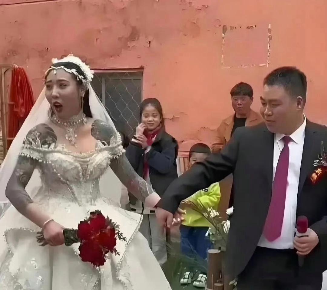 这新娘太猛了新郎以后都靠她吧？