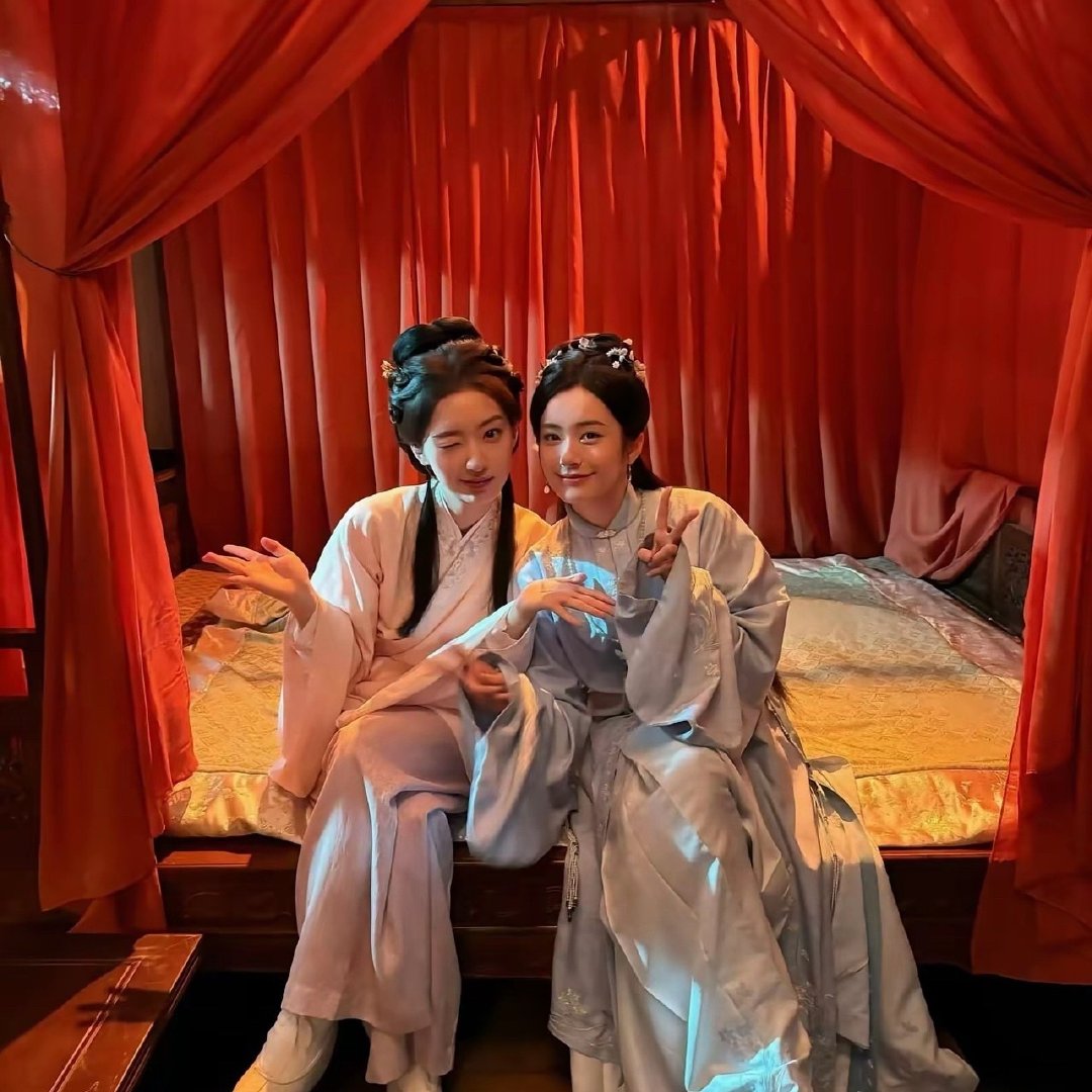 邓恩熙是我见过古装剧演技很好，很纯粹的女孩。​