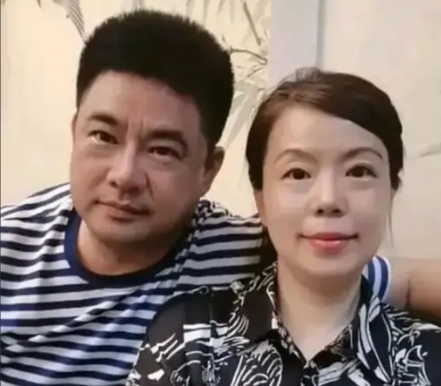 北海舅舅如果这次去京北给大娘作证，那么，他的人设彻底垮了！昨天北海直播了，三拒