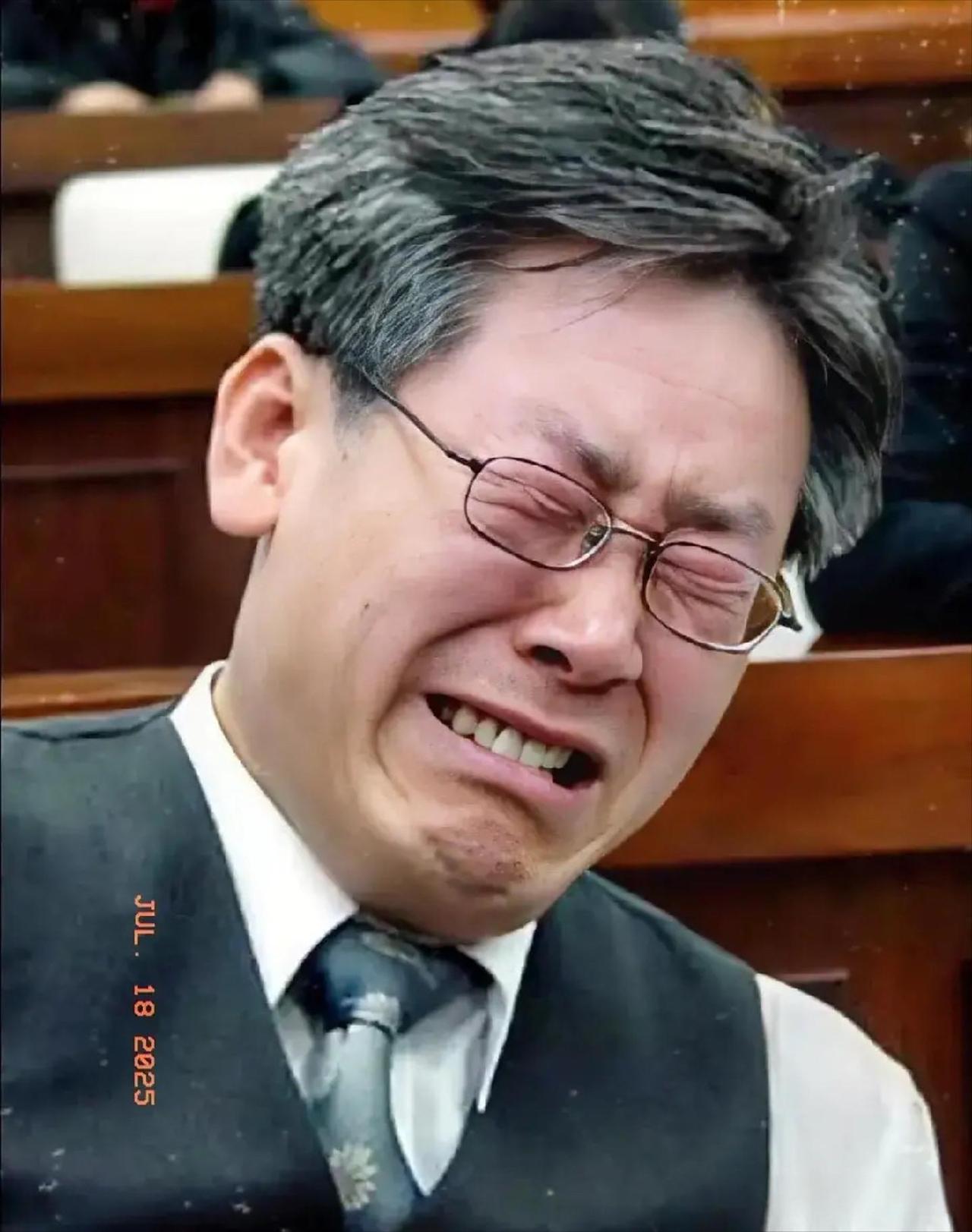 刚刚示好就翻脸，韩国总统李在明说话就像放屁，这事真是令人大跌眼镜。4月16日