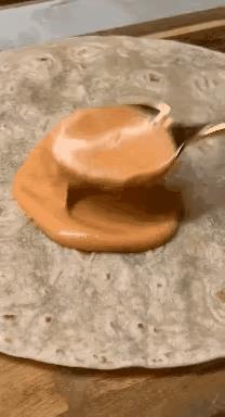 啥也不如春饼卷点酸菜粉来的香。