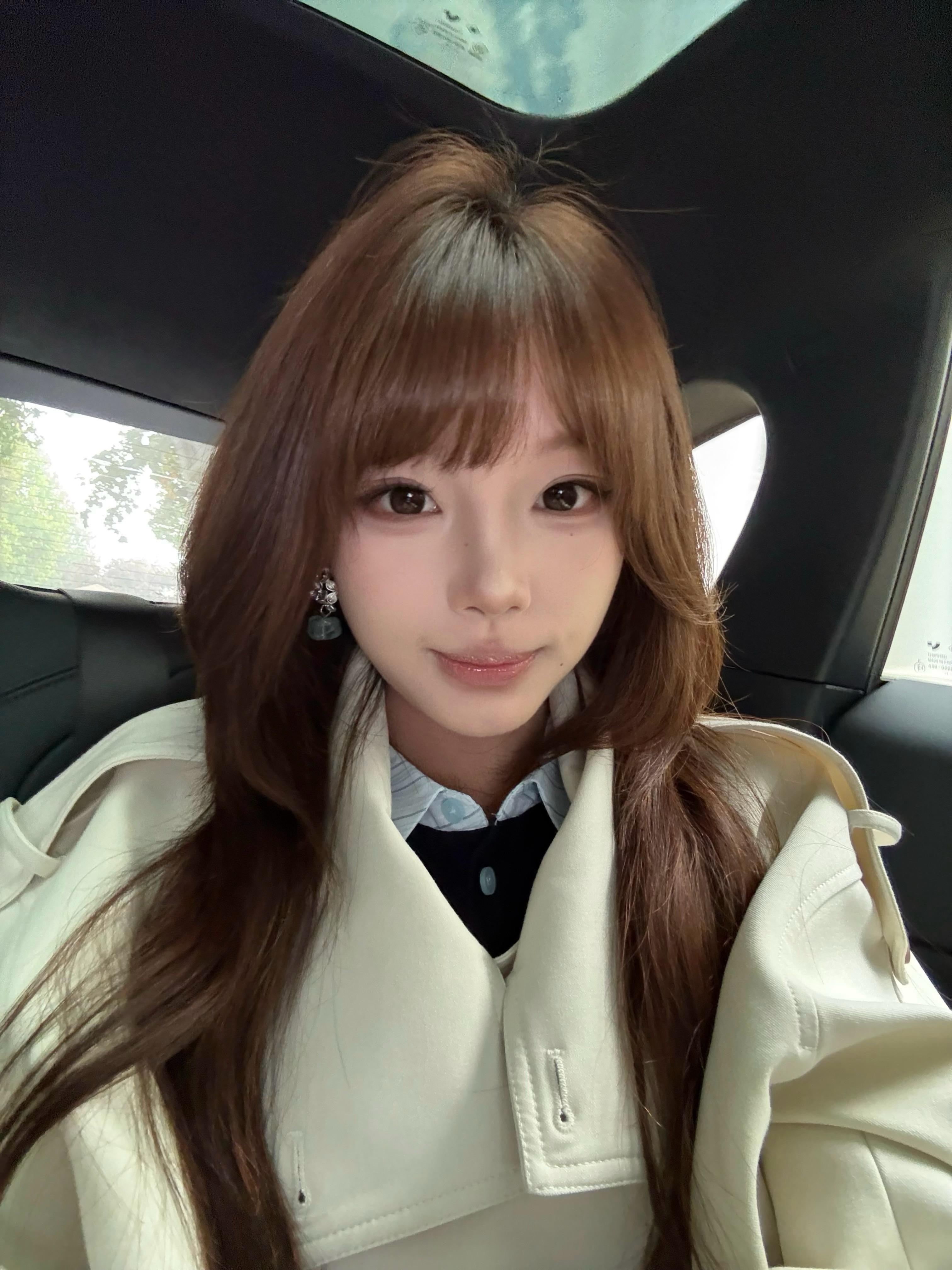 早啊朋友们，一看我这样就知道今天有拍摄了吧​​​