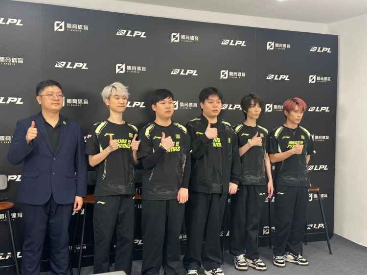 NIP赛后群访 Doinb: 接下来要解决我们优势输团的问题 迫在眉睫