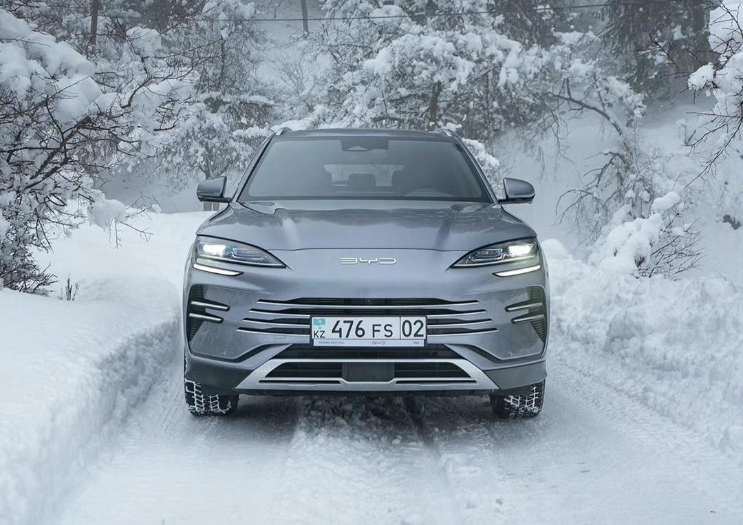 到底还得是比亚迪宋！仅仅只是今年1-3月份，宋系列已经出口了100302辆，其中