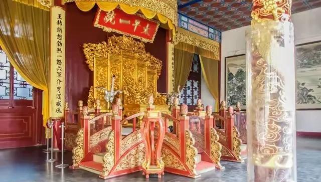1853，洪秀全决定效仿清朝开科选拔人才，于是一场炸裂的考试开始了1853年，