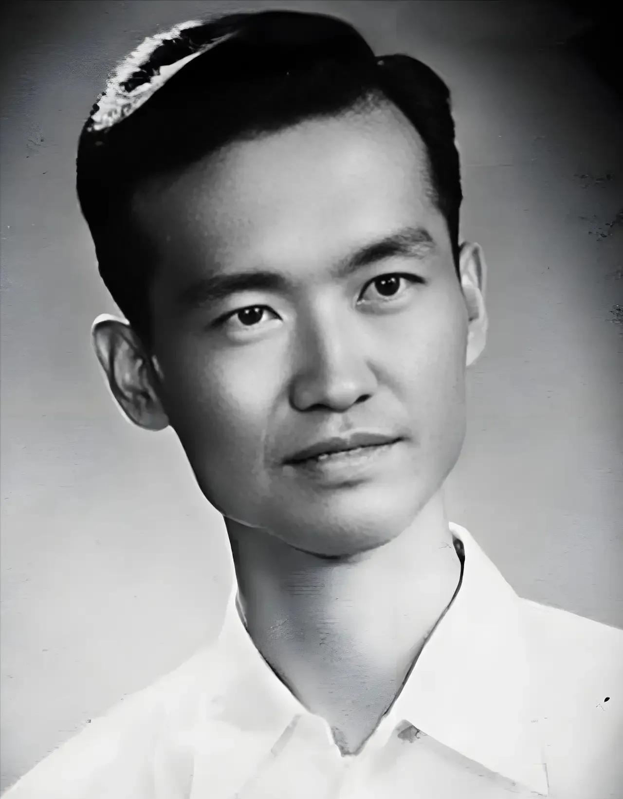 1947年，一国军参谋被俘，大喊：“告诉李克农，我是代号902！”李克农连夜回电