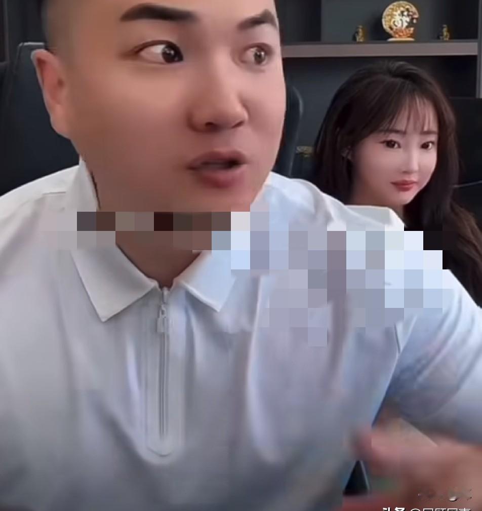 二驴失望挑明“驴家内部乱象”并定向催债，宣布取消所有艺人抽成！多位艺人表态会