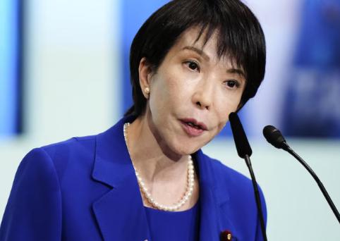 德国效仿日本东施效颦，没想到搬起石头砸自己的脚，这次想后悔都晚了。 自从日本