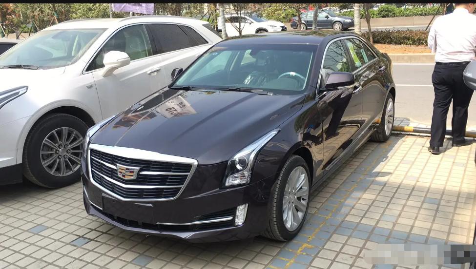 从开豪车年入60万，到卖房还债沪漂打工！一个武汉小伙的真实经历：有些跟头，摔一次