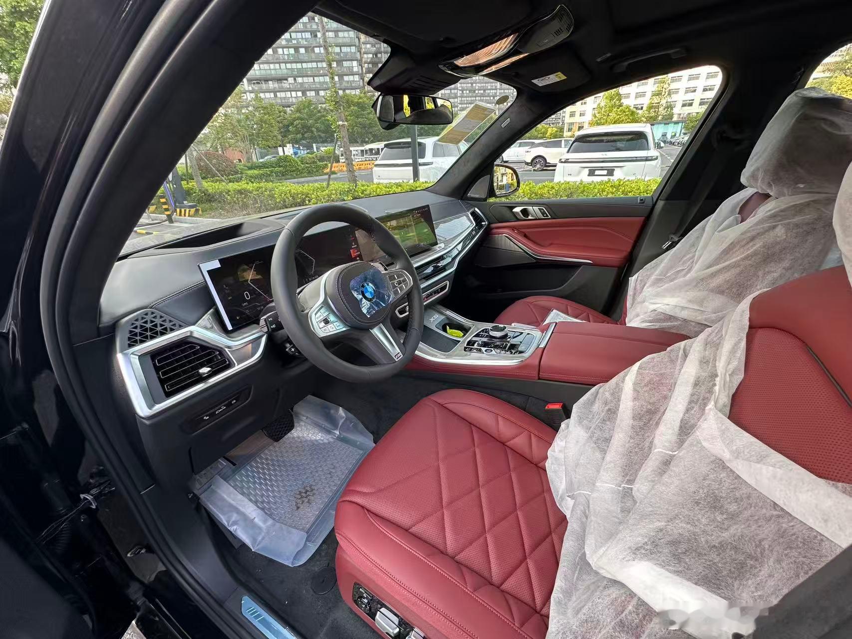 宝马X567.8万那款3.0T入门那一款今天刚卖一台全款裸车价格57.3