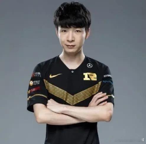 【回顾】RNG历代上单，到底谁的实力是最强的？1:神超，游戏ID叫GoDlike