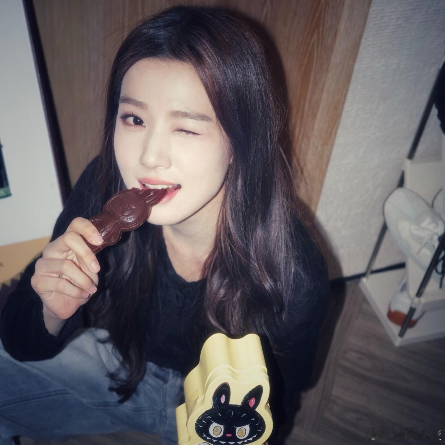 卢昱晓卢昱晓头像更新💐卢昱晓｜​​​