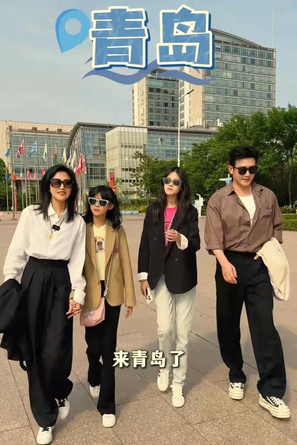 陆毅一家真有钱啊，包豪华游艇出海钓鱼，小叶子开游艇、陆毅晕船，这个爸爸一点都没有
