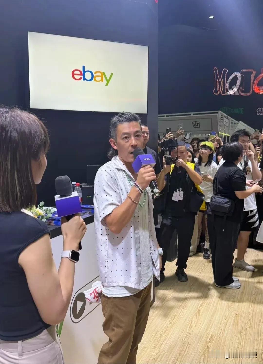谁说“法拉利老了还是法拉利”啊，完全就不是啊[捂脸哭]看看陈冠希就知道了。他现身