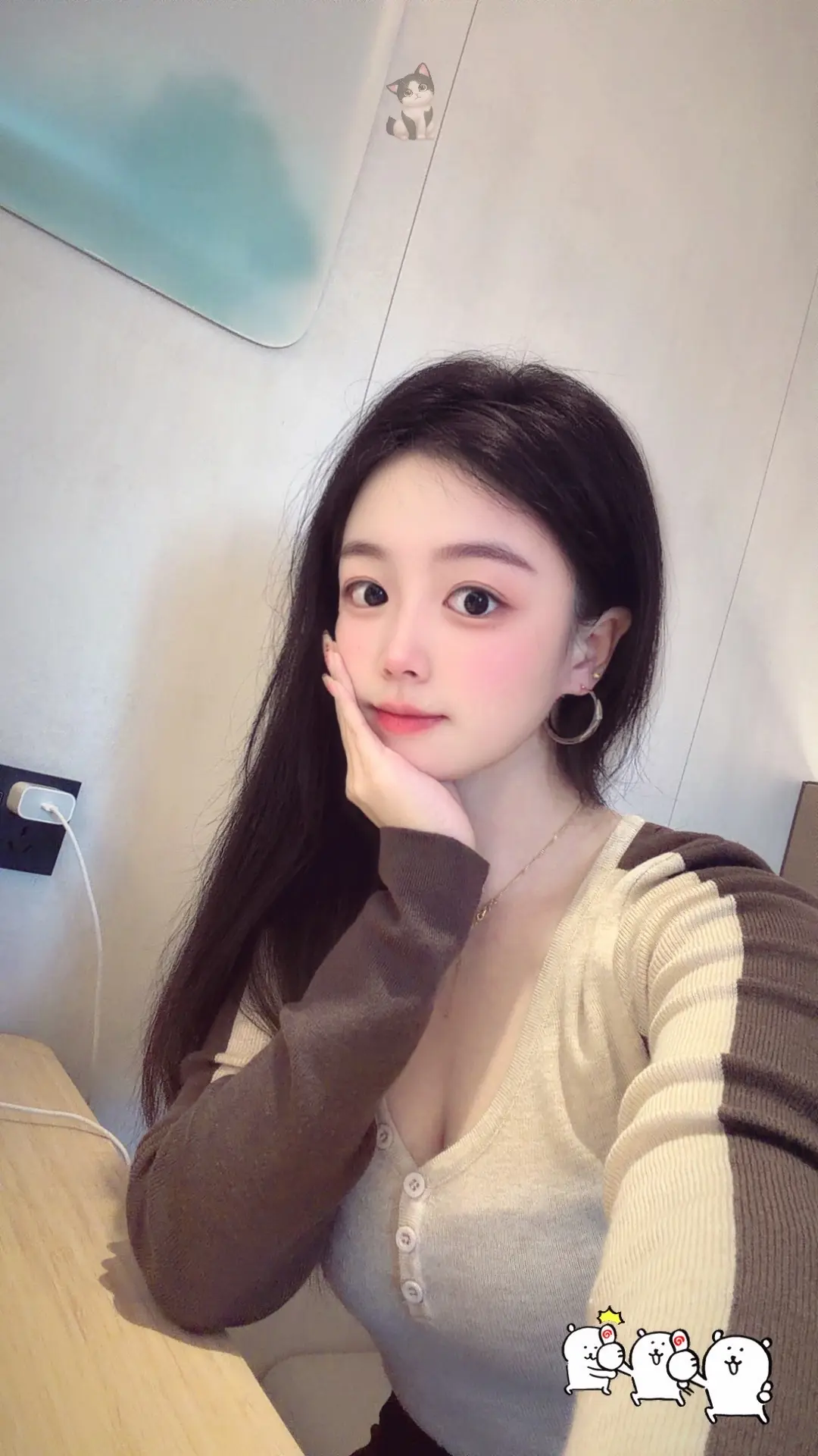 你是一朵特别的花～想怎么长就怎么长～没必要听风怎么讲