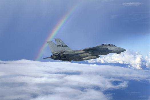 猫宁。F-14大猫与彩虹同框​​​