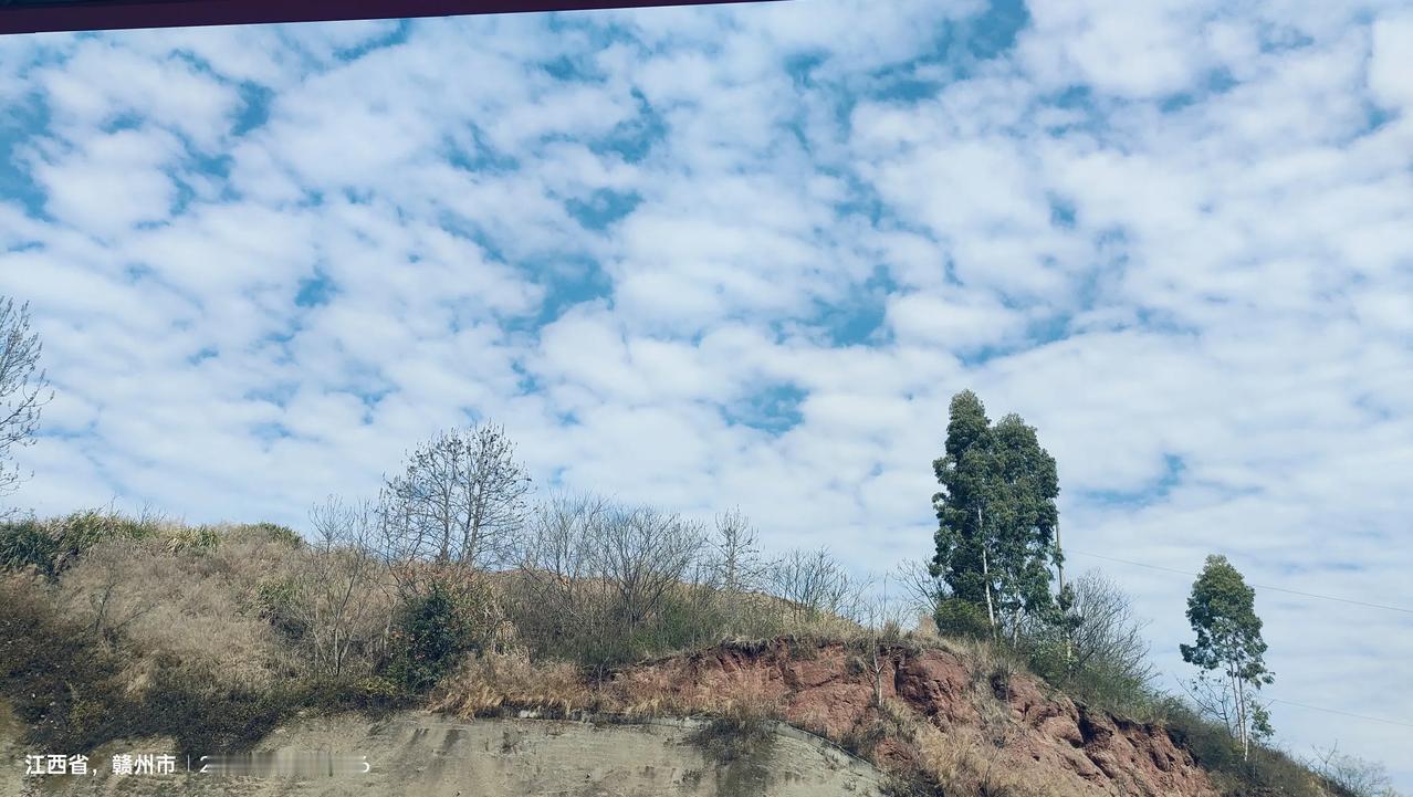 不是我给你吹，我当过两个班的班主任为啥，就是因为班主任找不到人干。当时我在年