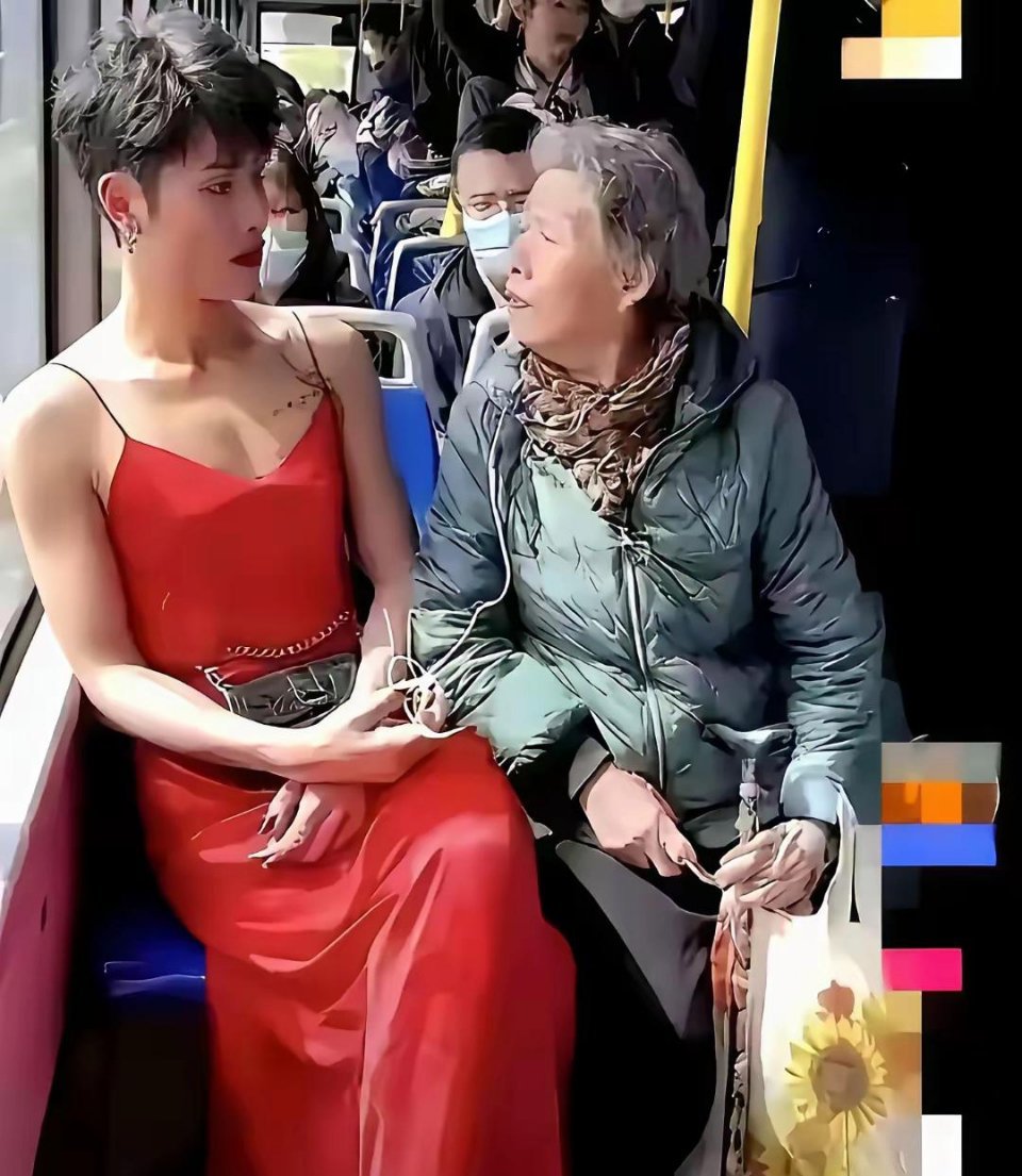 我和大妈一样懵！