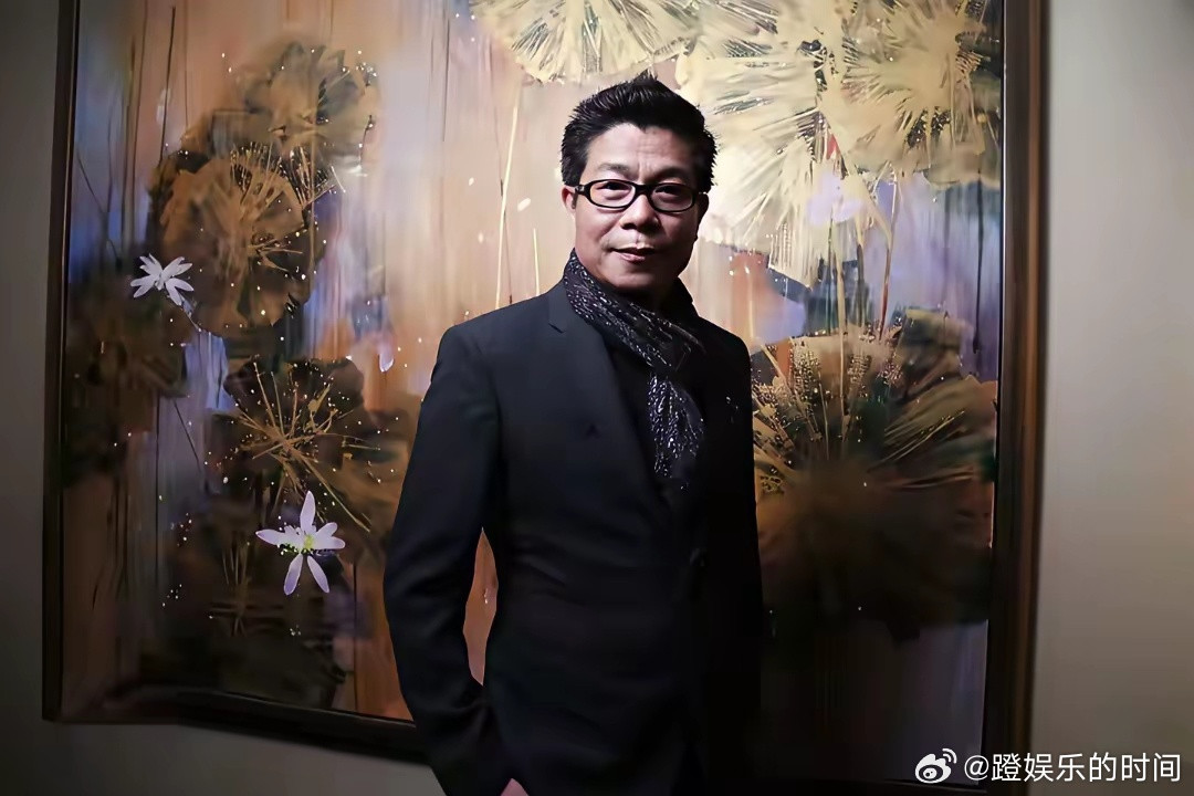 华谊兄弟当年拍《狄仁杰2》的时候，原本应该请第一部的主演刘德华，而刘德华的片酬大