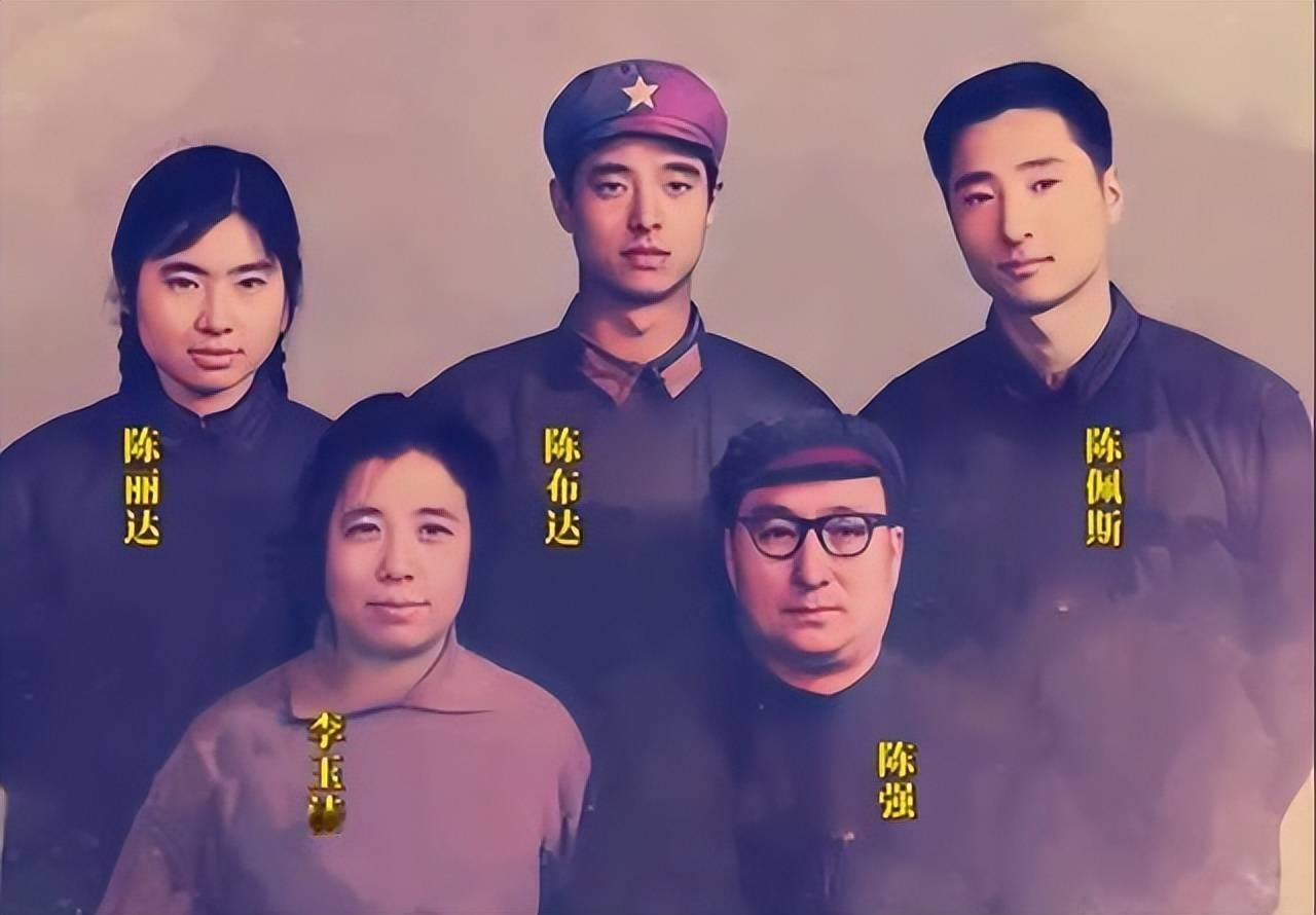 陈强在布达佩斯演出的时候，大儿子出生，为纪念起名为布达，老二就叫陈佩斯。布达