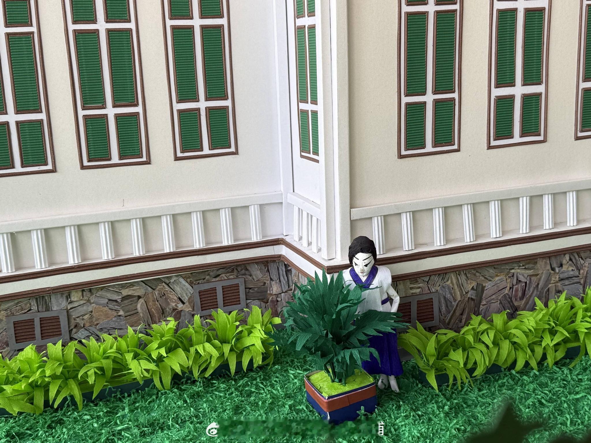 王室王室泰国王室我不行了居然给红唇姐烧了个伯尔曼2026年4月23日，暹罗王室